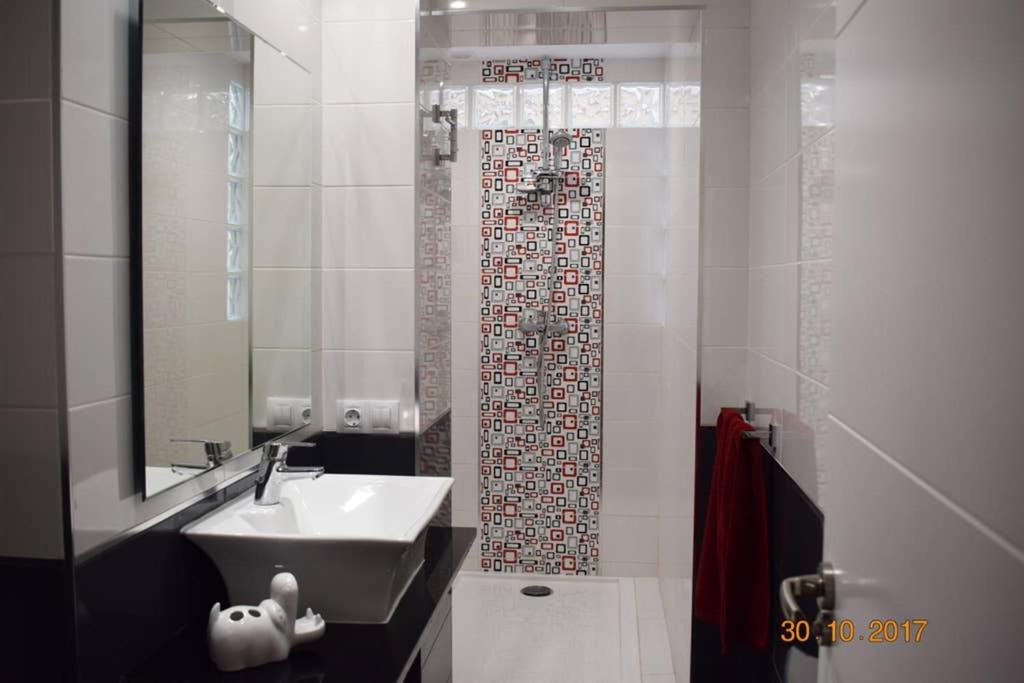Apartamento En El Centro De Alicante Eksteriør billede