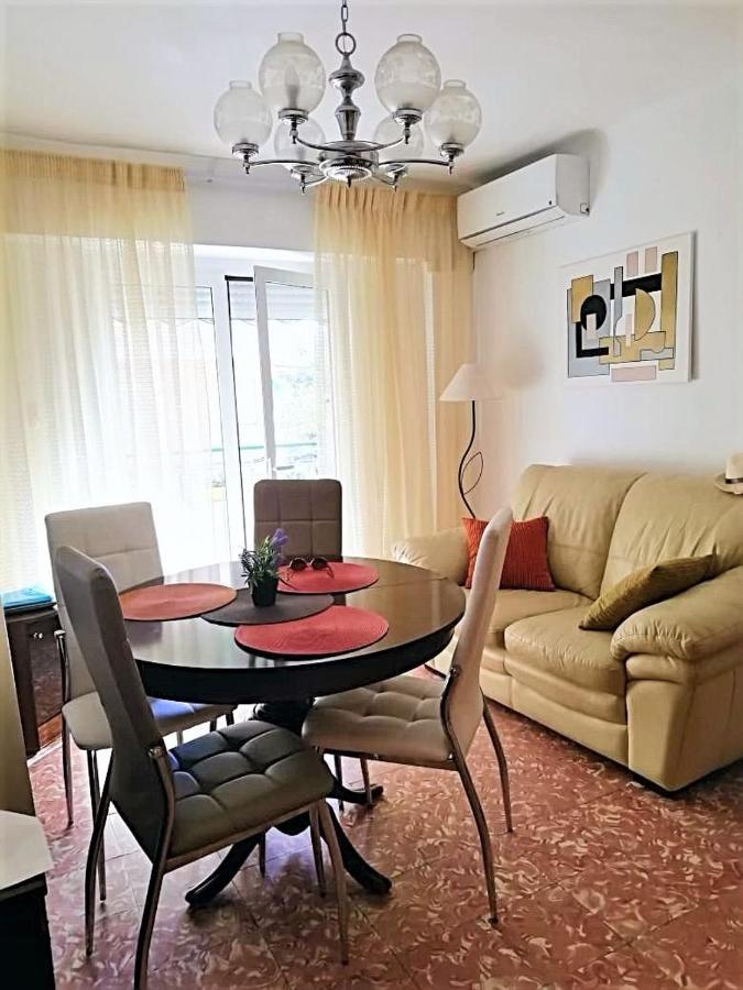 Apartamento En El Centro De Alicante Eksteriør billede